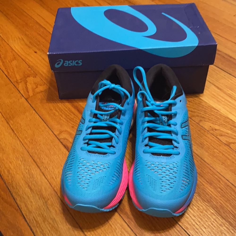 ASICS sneakers - Picture 2 of 5